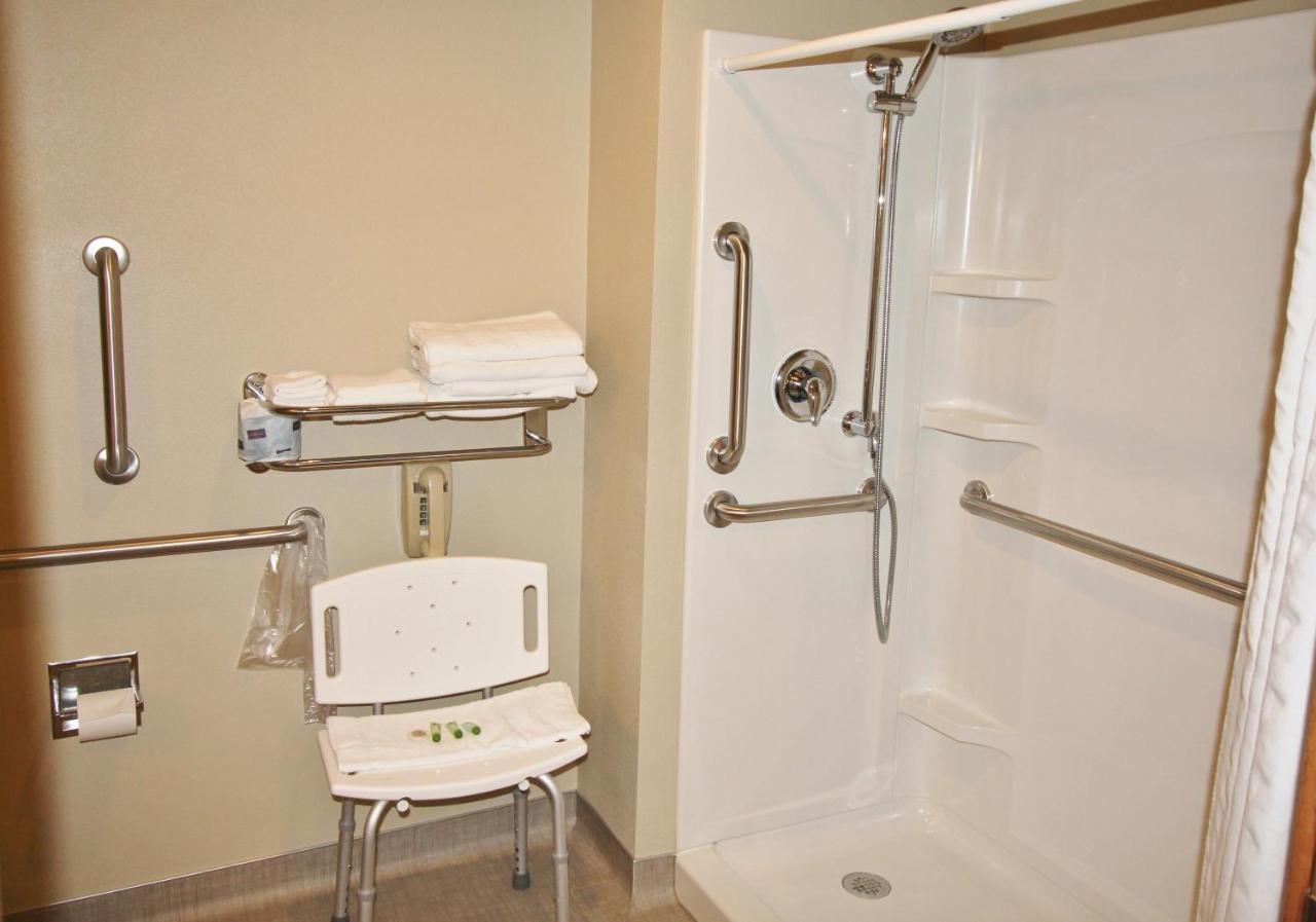 Homestead Inn And Suites Hardin Экстерьер фото
