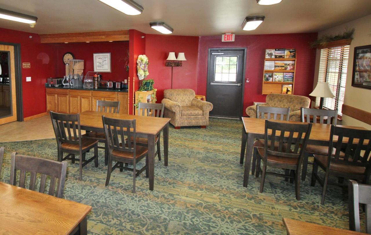 Homestead Inn And Suites Hardin Экстерьер фото