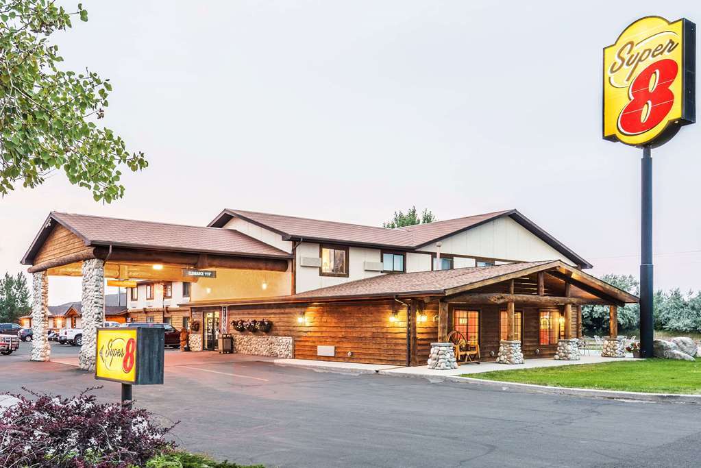 Homestead Inn And Suites Hardin Экстерьер фото