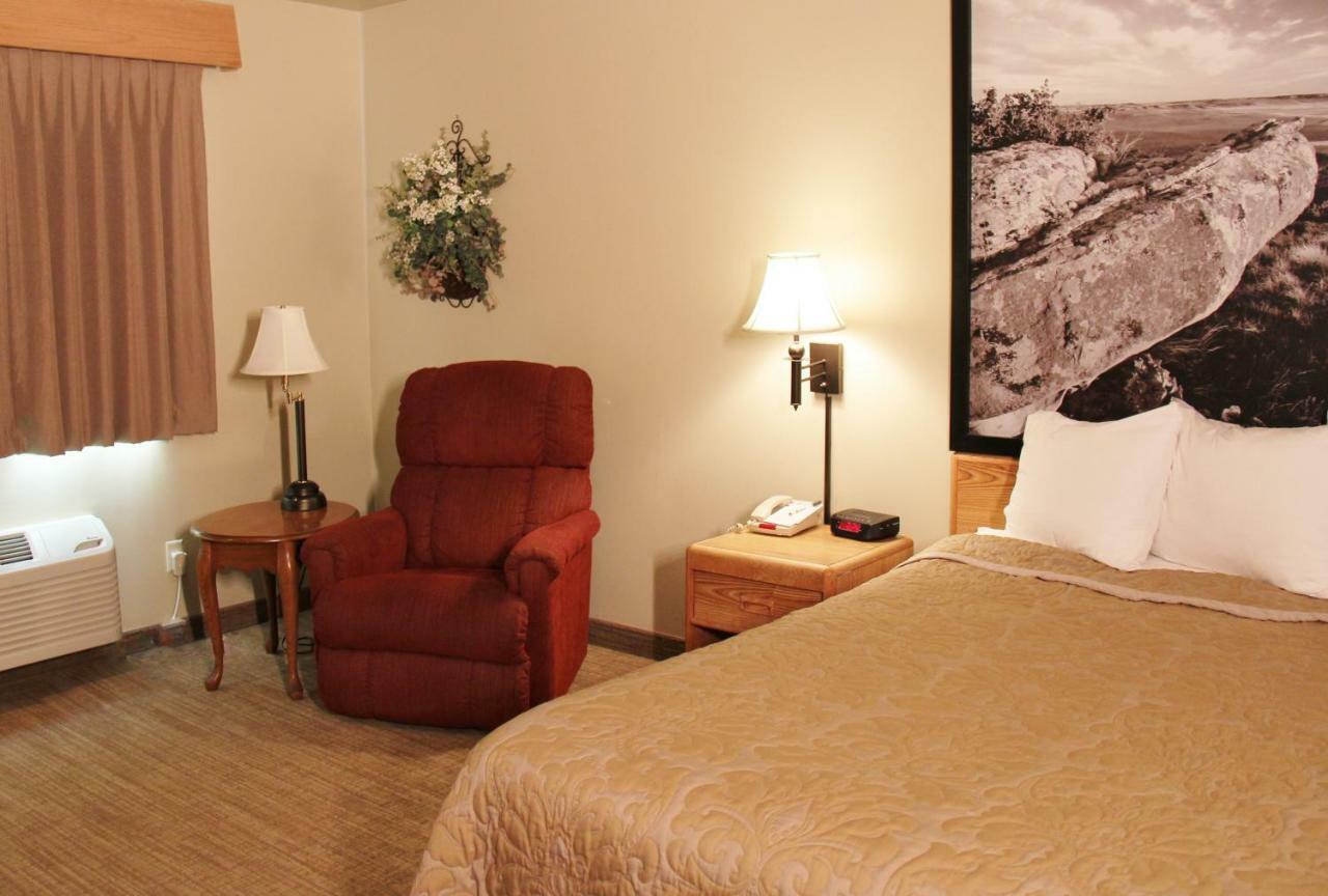 Homestead Inn And Suites Hardin Экстерьер фото