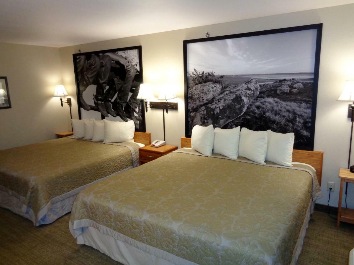 Homestead Inn And Suites Hardin Экстерьер фото