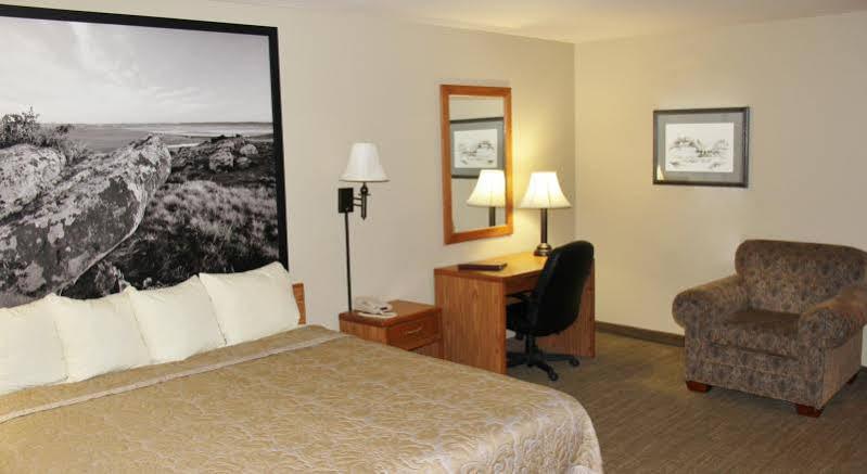 Homestead Inn And Suites Hardin Экстерьер фото